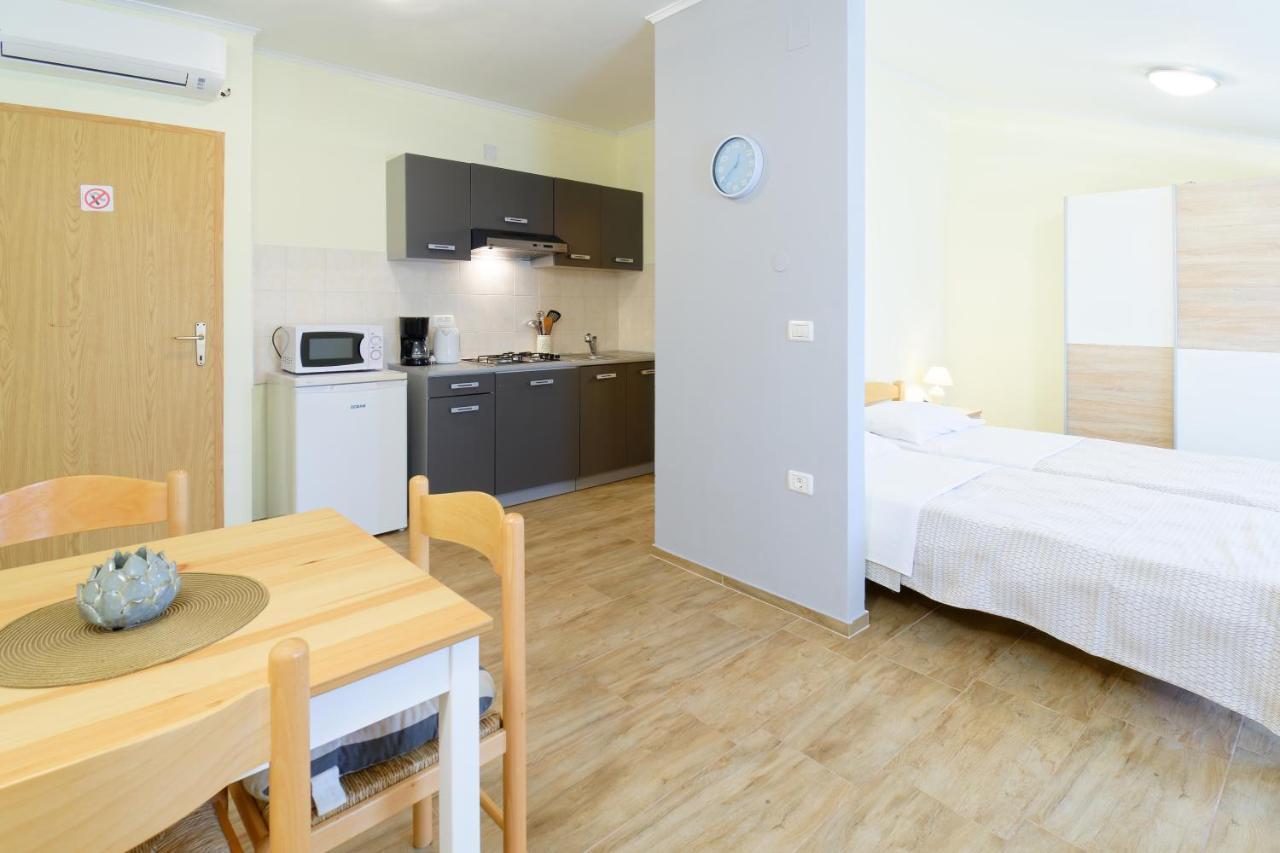 Apartments Belvedere By Rent Istria Plovanija 외부 사진