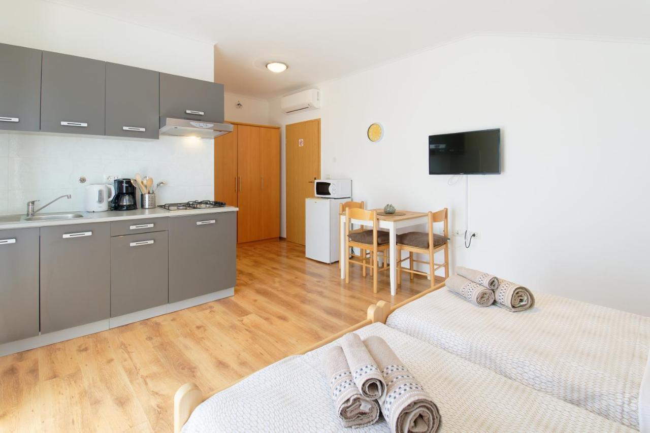 Apartments Belvedere By Rent Istria Plovanija 외부 사진