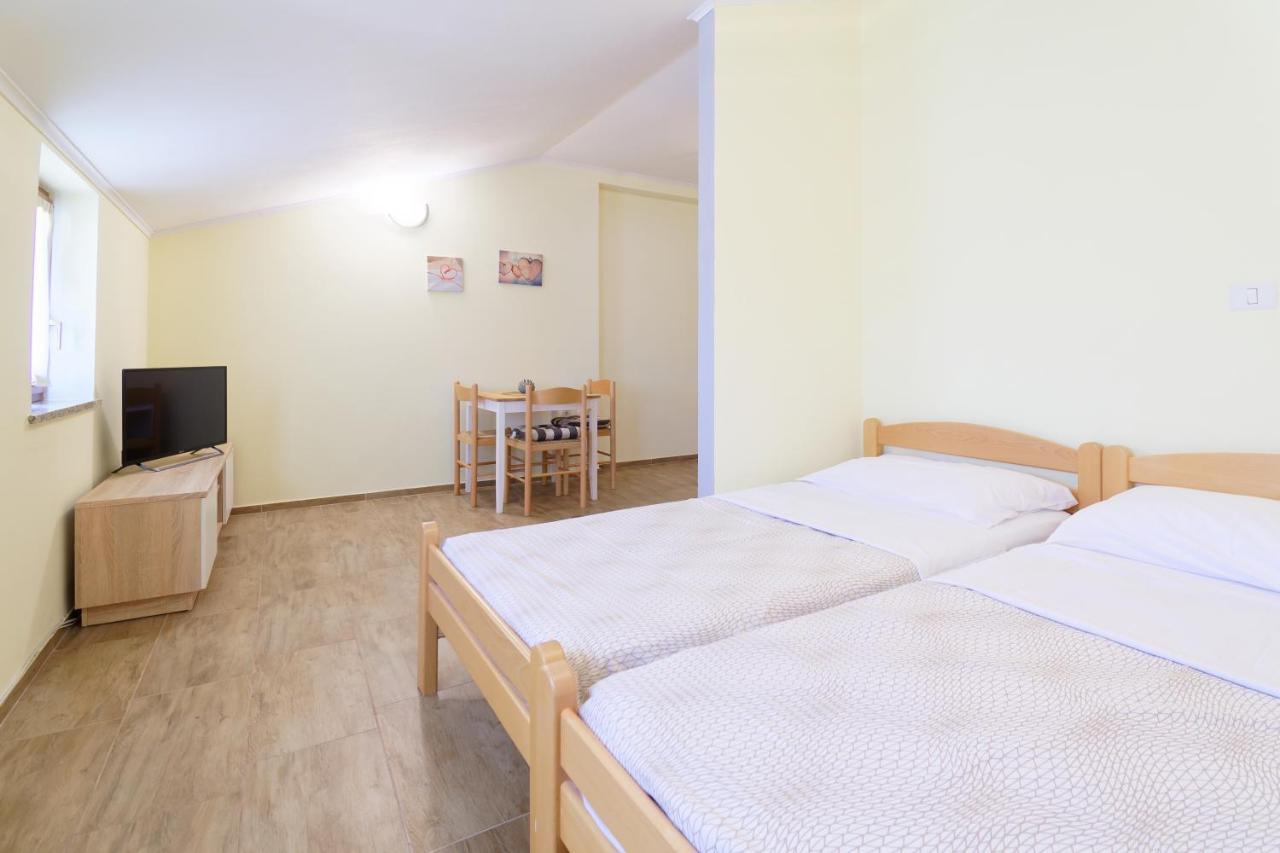 Apartments Belvedere By Rent Istria Plovanija 외부 사진